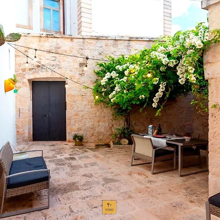Holiday home Petralu By La Puglia In Un Trullo *